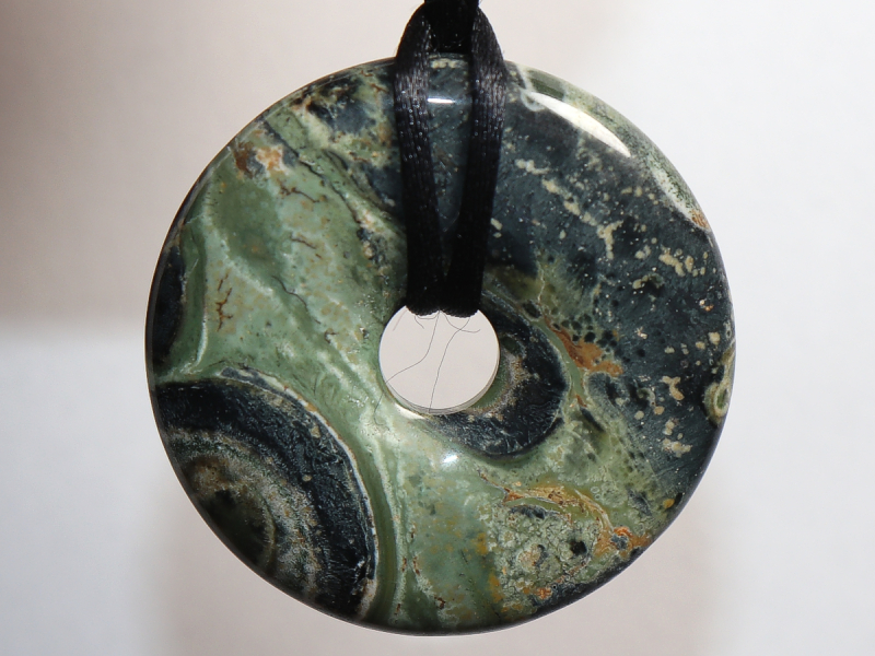 Kambaba-Rhyolith mit Band