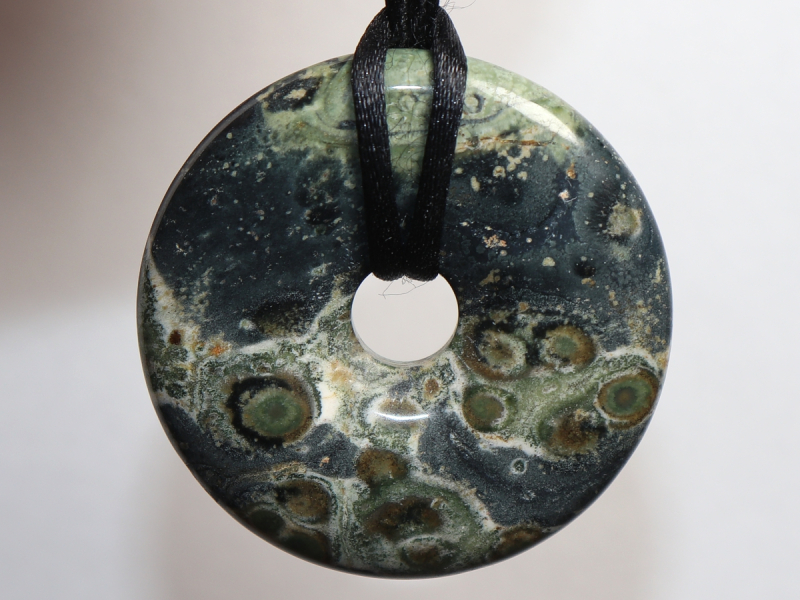 Kambaba-Rhyolith mit Band