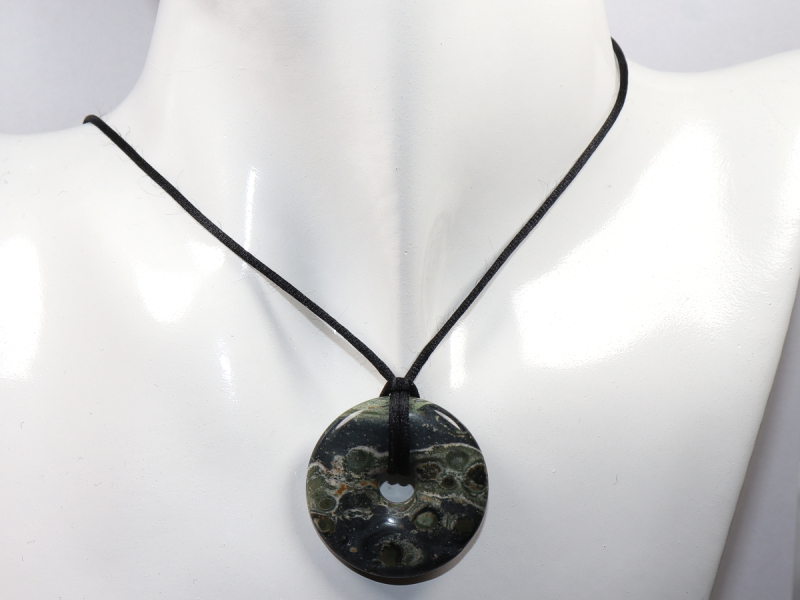 Kambaba-Rhyolith mit Band