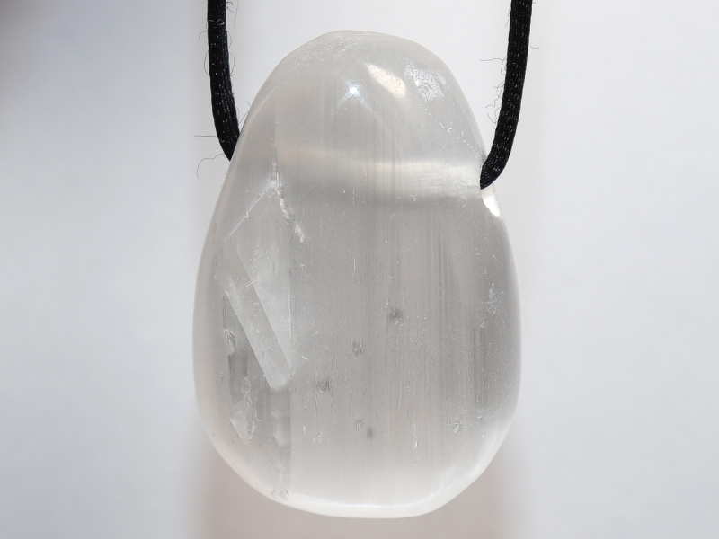 Selenit mit Band oder Silber 925