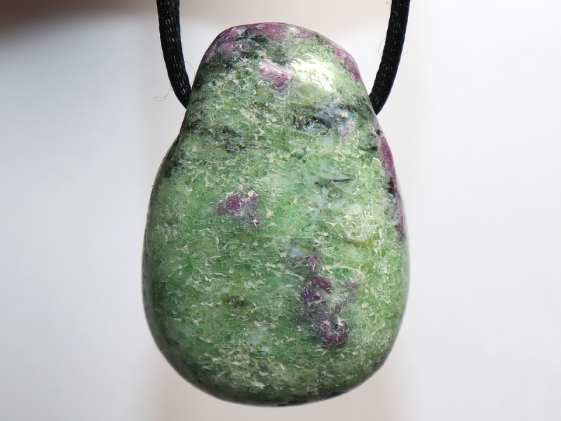 ruby in zoisite with cord or silver 925