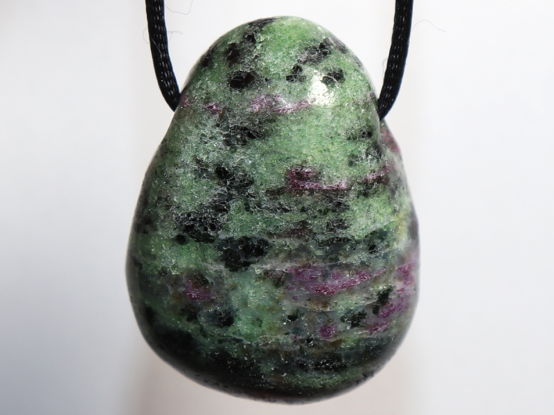 ruby in zoisite with cord or silver 925