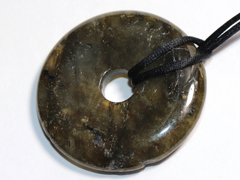 labradorite with cord