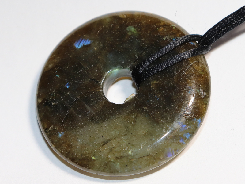 labradorite with cord