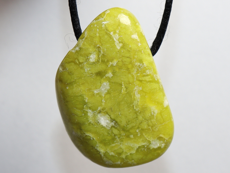 lizardite with cord or silver 925