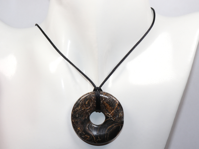 stromatolite with cord