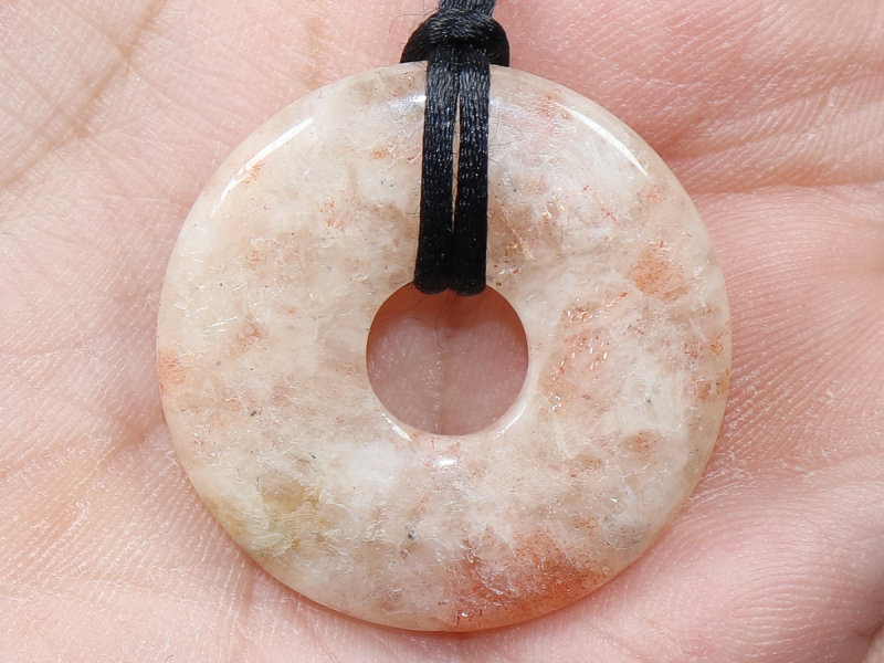 sunstone with cord