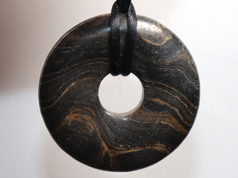 Stromatolith mit Band