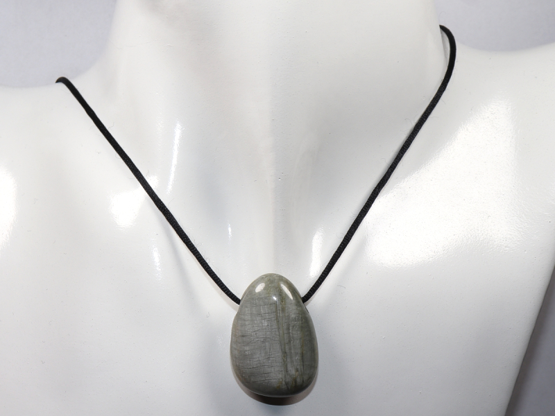 cat's eye quartz with cord or silver 925