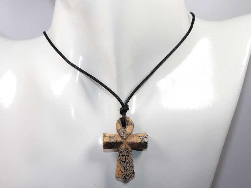 leopard rhyolite with cord