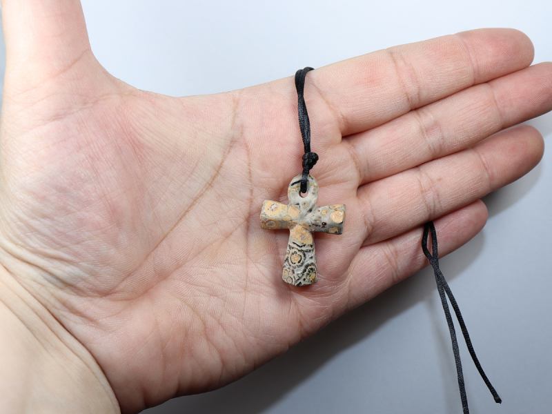 leopard rhyolite with cord