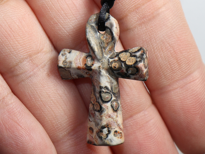 leopard rhyolite with cord