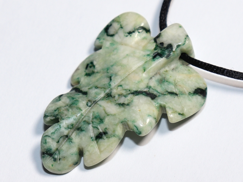 mariposite-dolomite with cord or silver 925