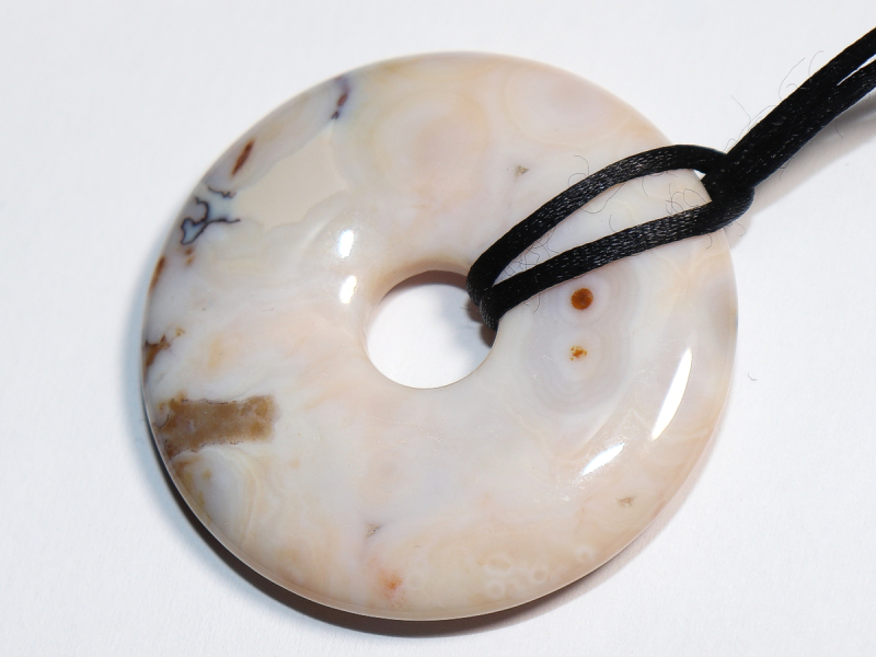 Ozeanjaspis mit Band