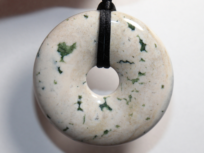 Ozeanjaspis mit Band