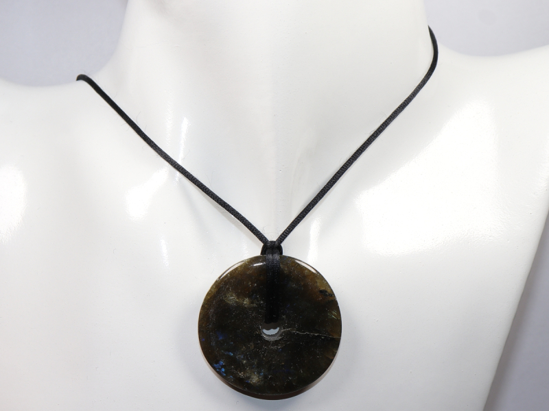 labradorite with cord