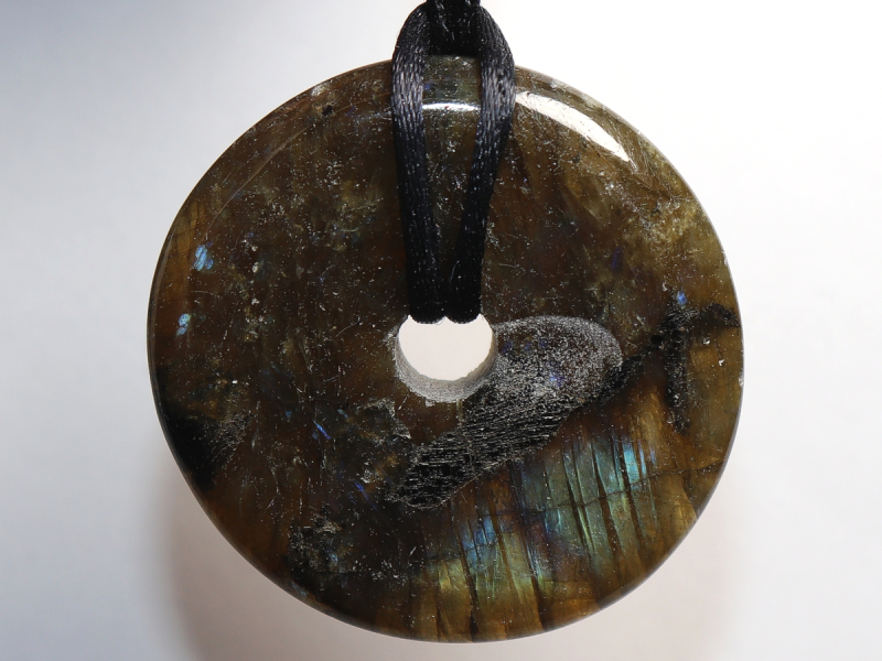 labradorite with cord