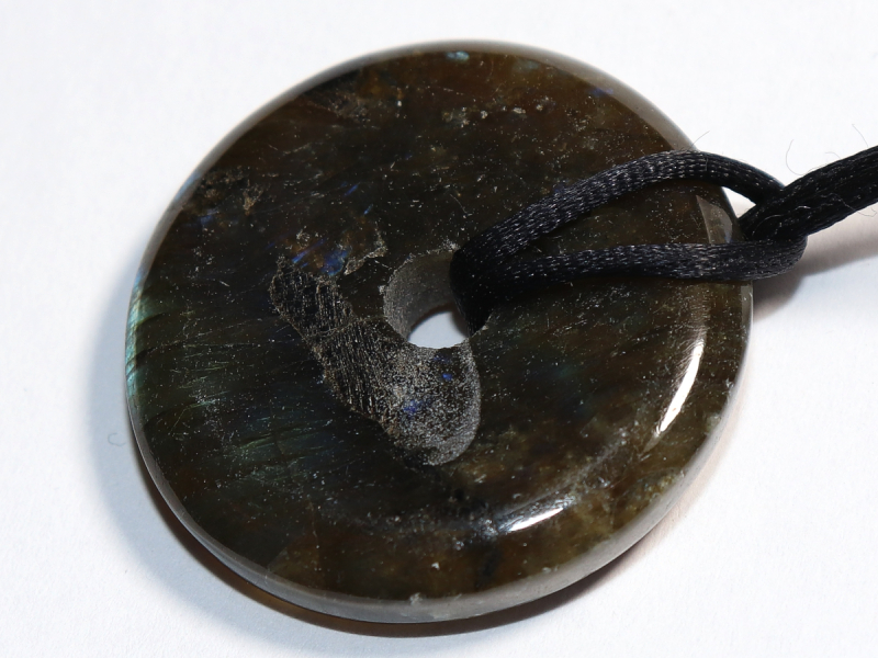 labradorite with cord