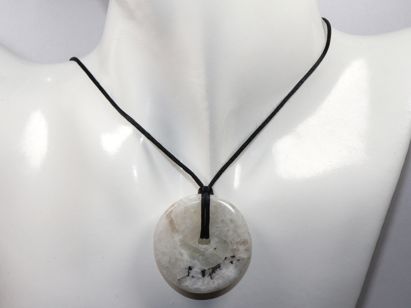 white labradorite with cord