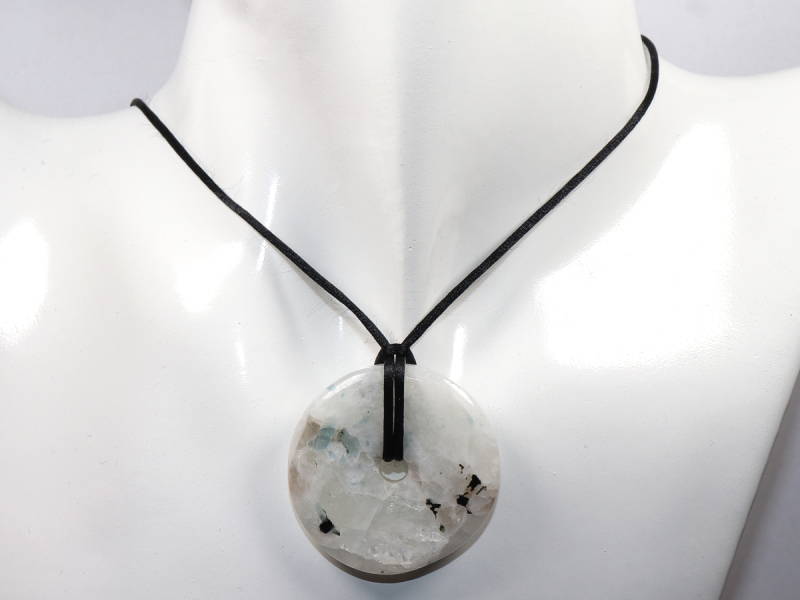 white labradorite with cord