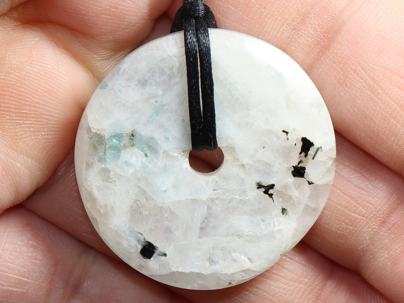 white labradorite with cord
