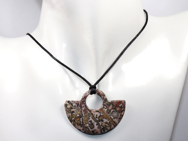 leopard rhyolite with cord