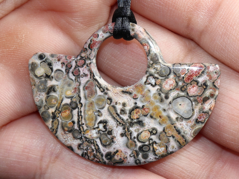 leopard rhyolite with cord