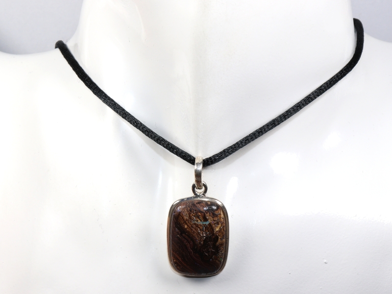 Boulder opal with cord or silver 925
