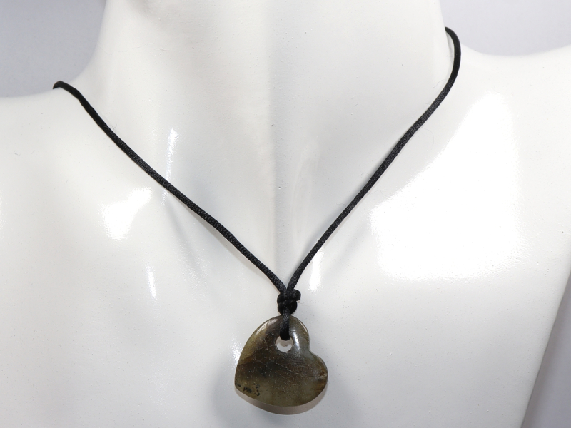 labradorite with cord