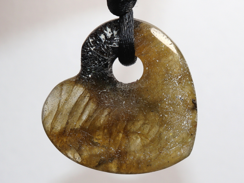 labradorite with cord