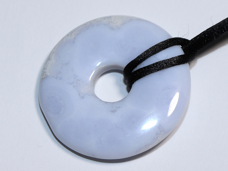 chalcedony with cord