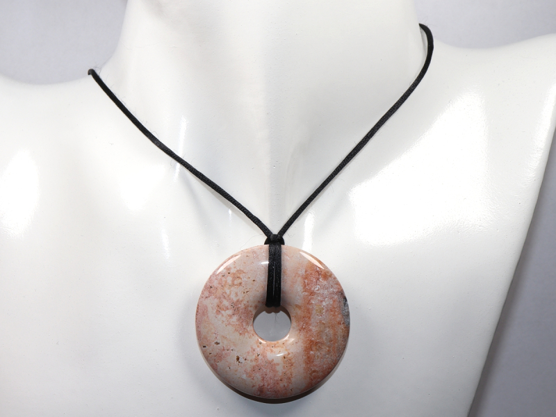 Ozeanjaspis mit Band