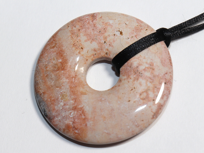 Ozeanjaspis mit Band