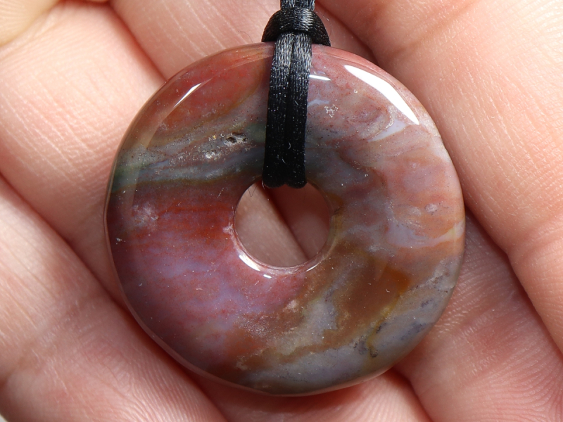 chalcedony with cord