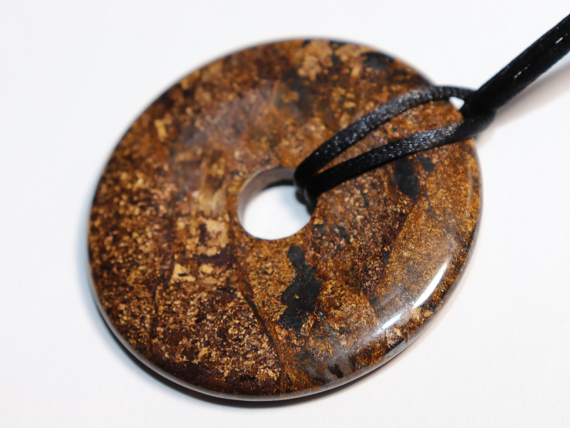 bronzite with cord