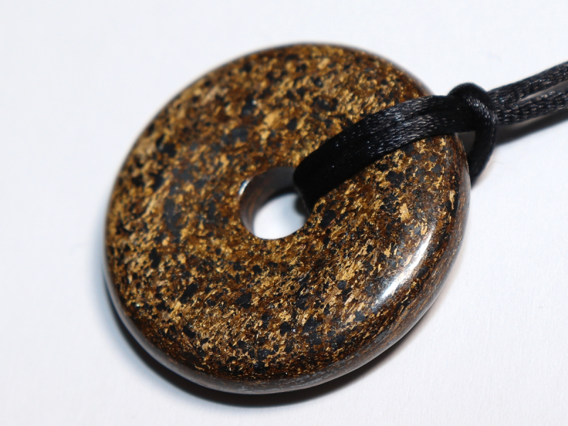 bronzite with cord