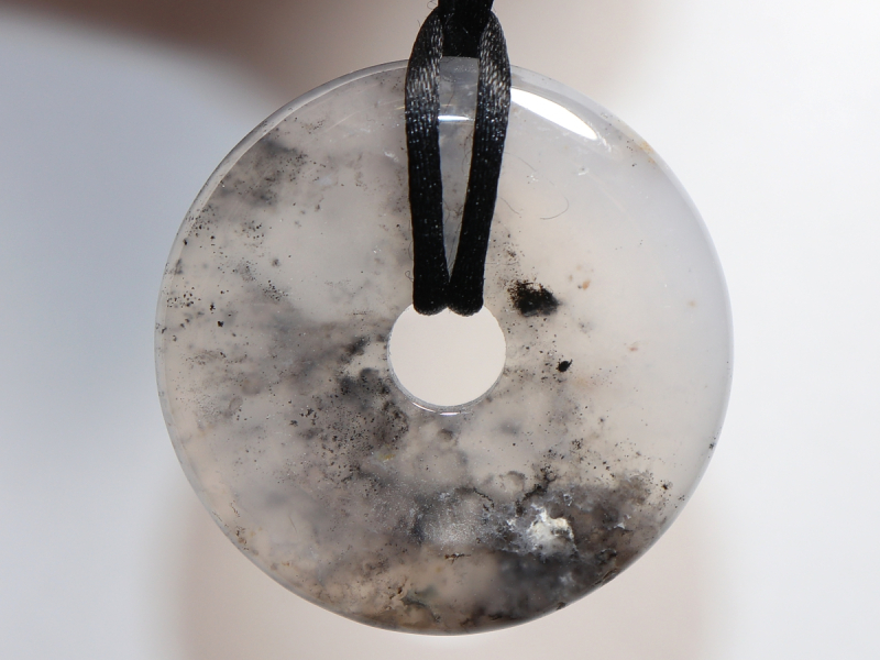 Dendritenchalcedon mit Band