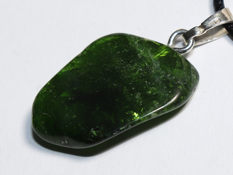 Chromdiopsid mit Band oder Silber 925
