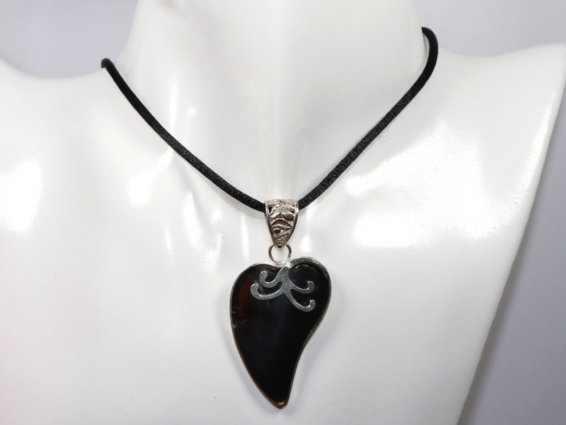 abalone shell with cord or silver 925