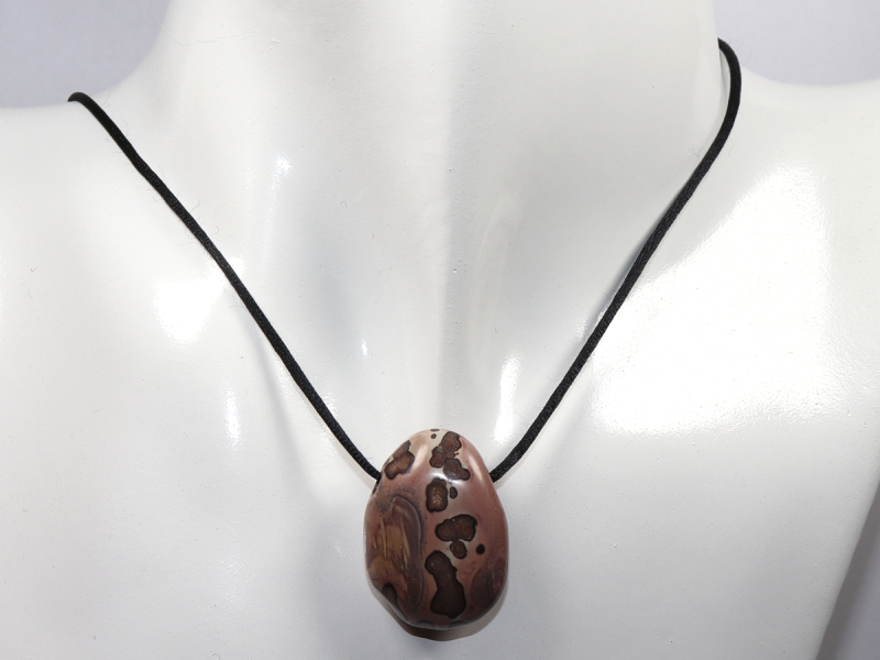 porcellanite with cord or silver 925