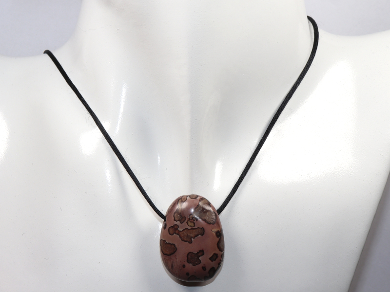 porcellanite with cord or silver 925
