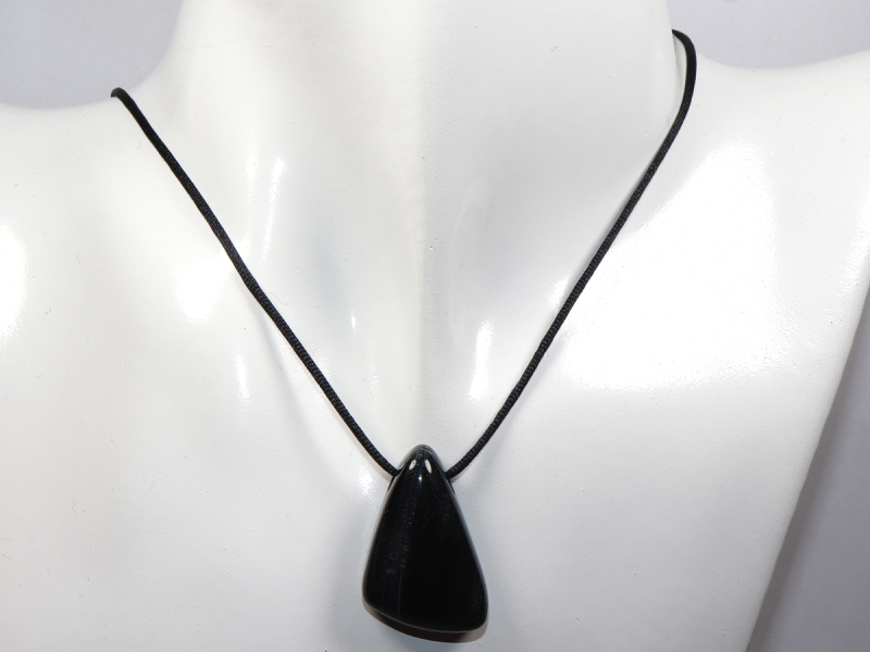 hawks eye with cord or silver 925
