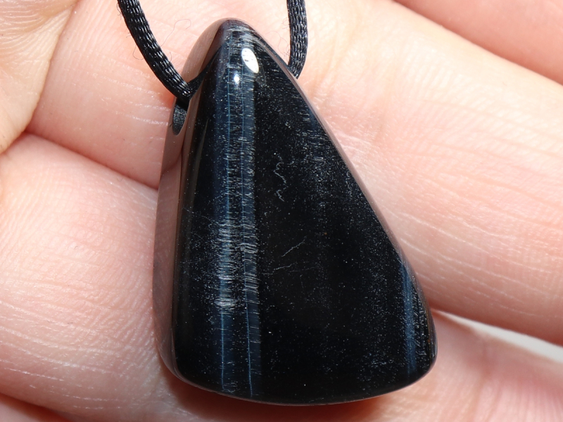 hawks eye with cord or silver 925