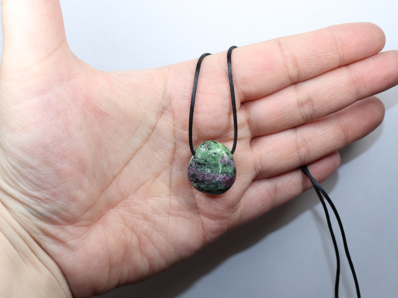 ruby in zoisite with cord or silver 925