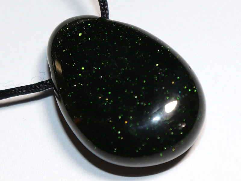 green goldstone with cord or silver 925
