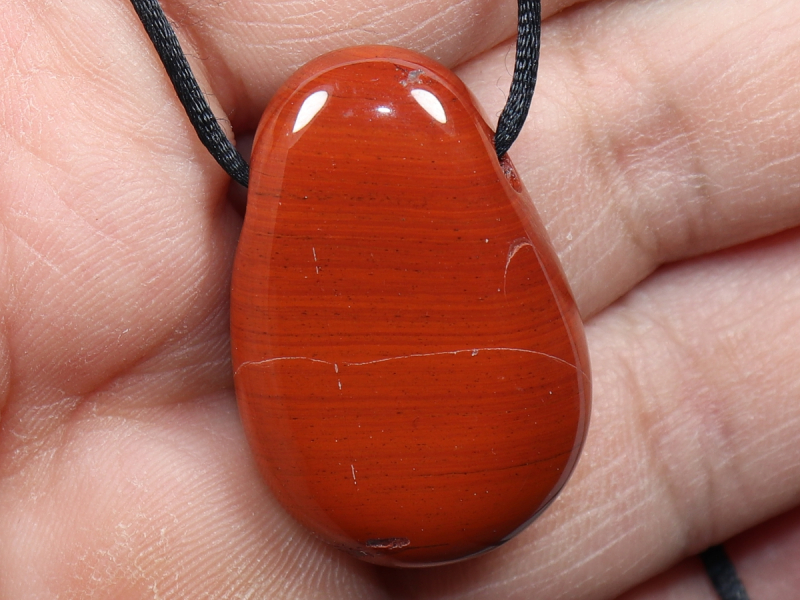 roter Jaspis mit Band oder Silber 925