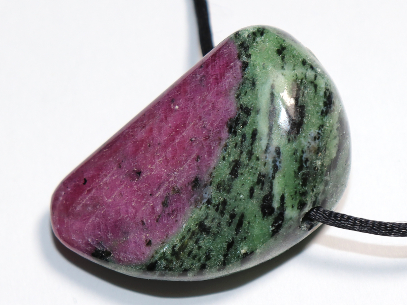 ruby in zoisite with cord or silver 925