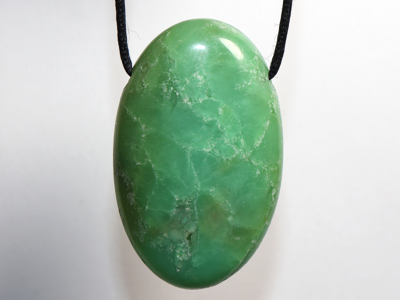 chrysoprase with cord or silver 925