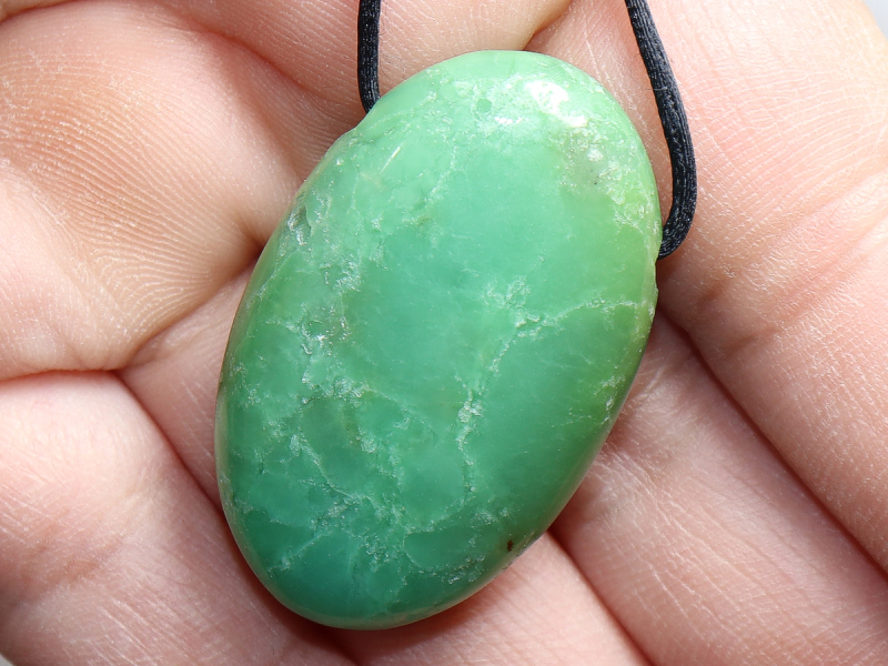 chrysoprase with cord or silver 925