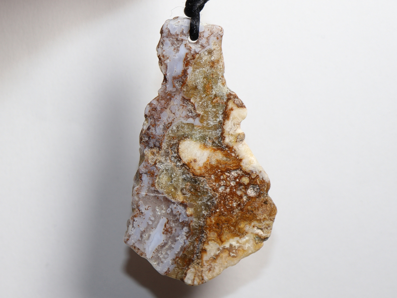chalcedony with cord